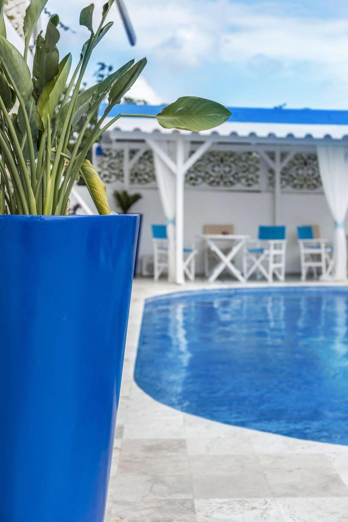 Alacati Degirmen Hotel ภายนอก รูปภาพ